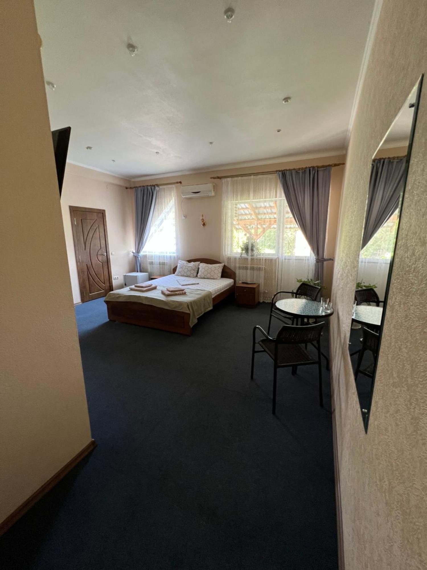 Sava Dream Hotel Житомир Екстериор снимка