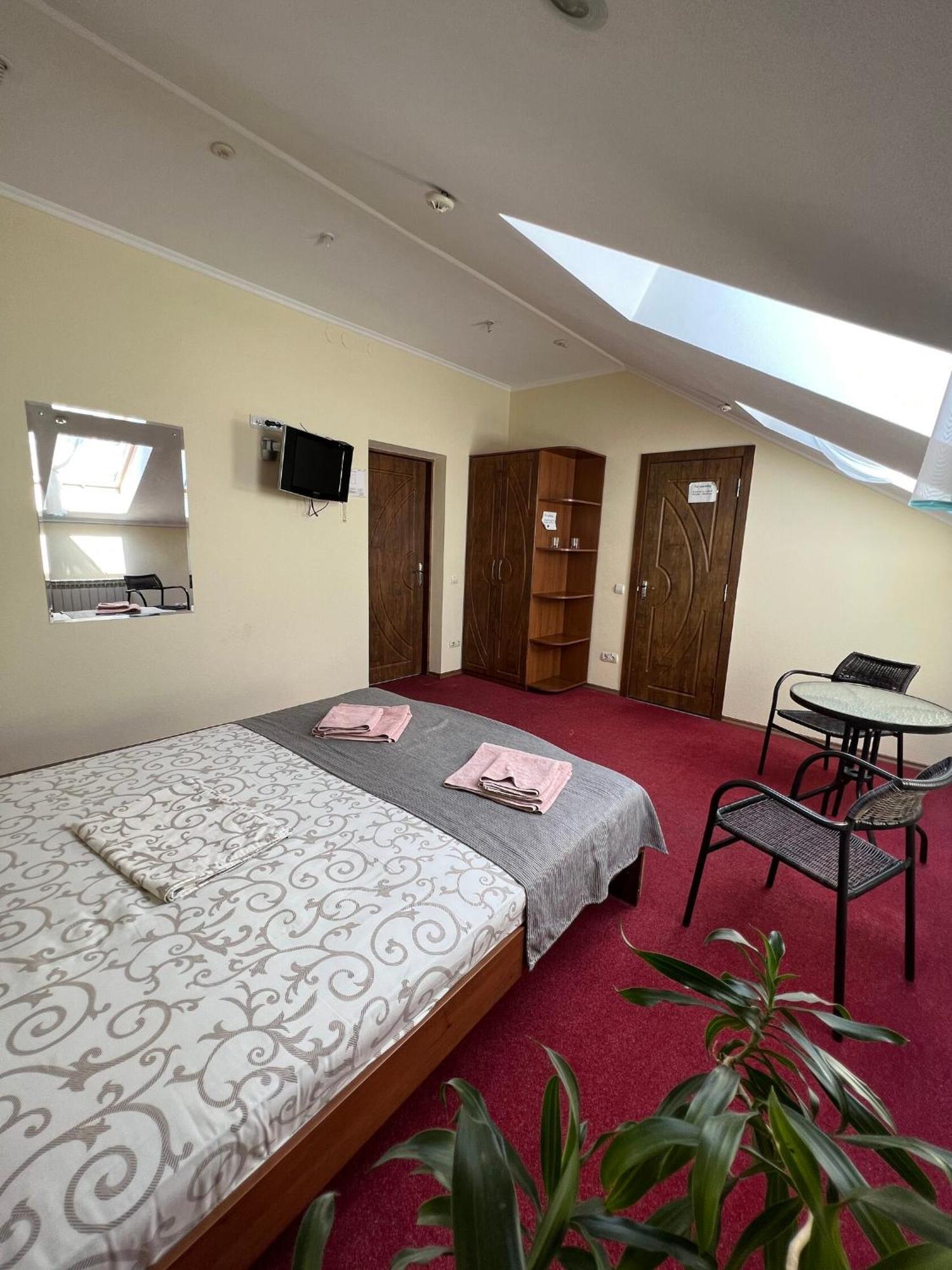 Sava Dream Hotel Житомир Екстериор снимка
